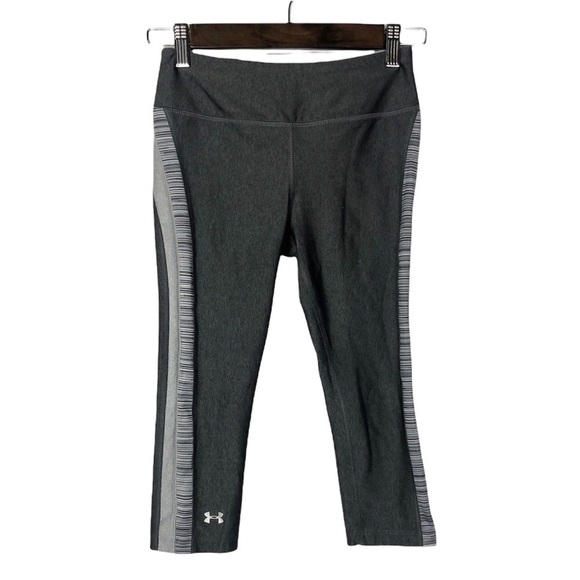 Under Armour Gray Cropped Fitted Heatgear Athletic Leggings XS - Picture 1 of 6